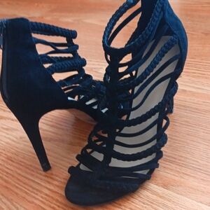 Braided strappy heel